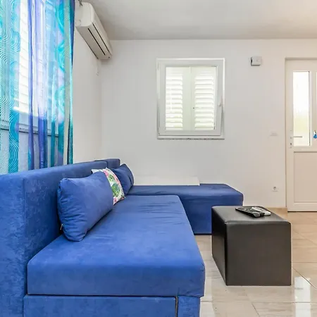 Adrian Appartement *