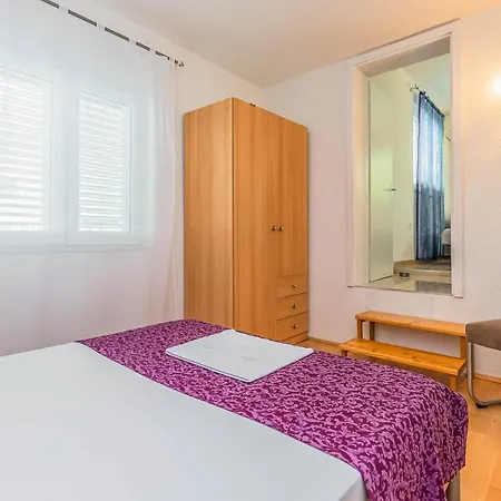 Adrian * Baška Voda